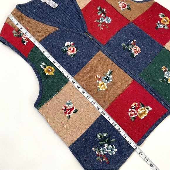 VTG patchwork floral embroidered vest 1X - Picture 12 of 12